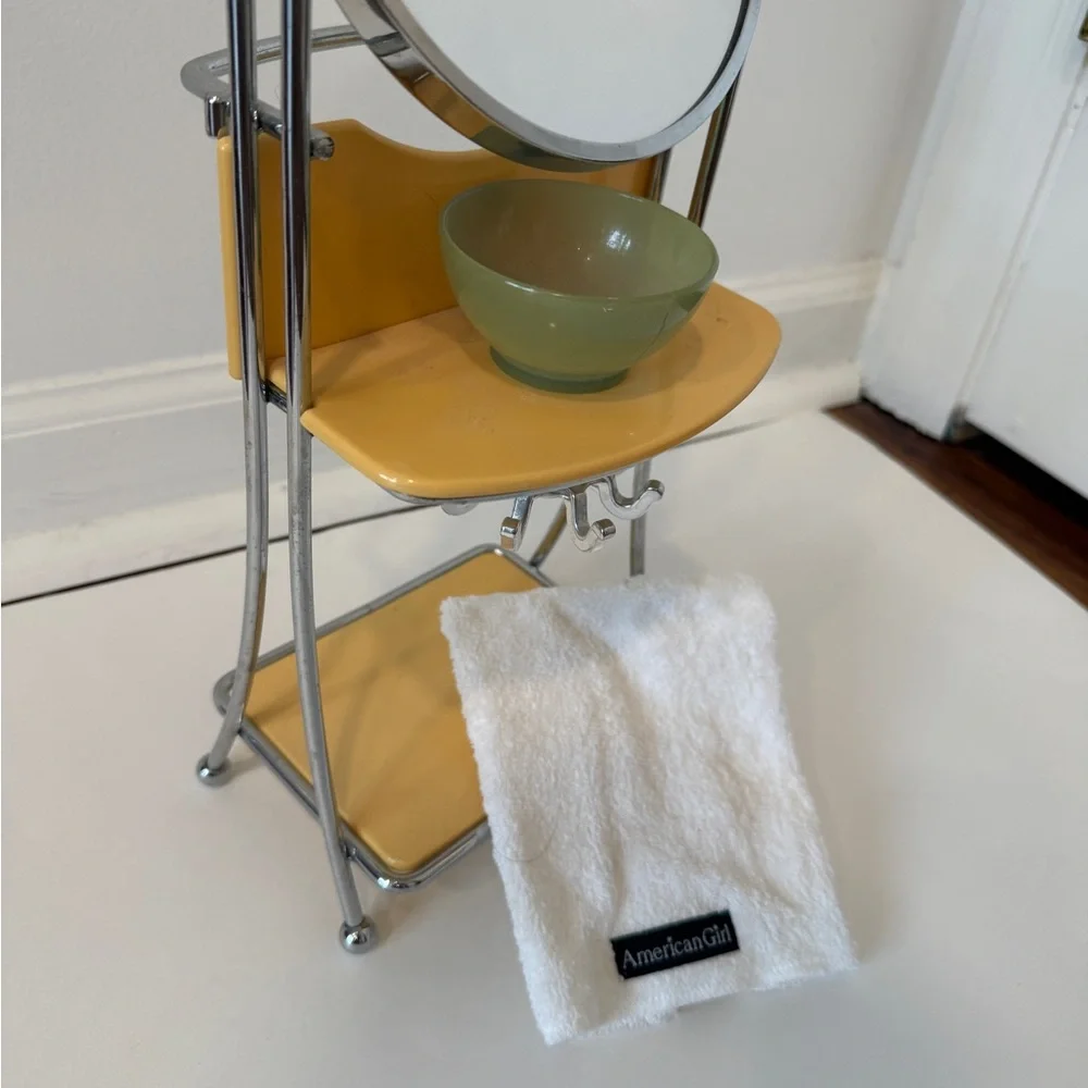 American Girl Vanity Set with Mirror and Accessories